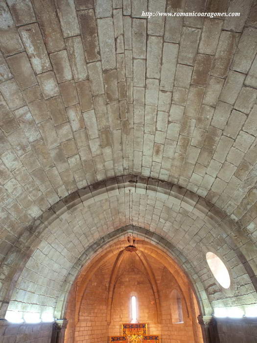 DETALLE DE LA BÓVEDA DE LA NAVE